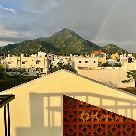Guru Home Stay Near Sri Ramanasramam Tiruvannamalai Ngoại thất bức ảnh